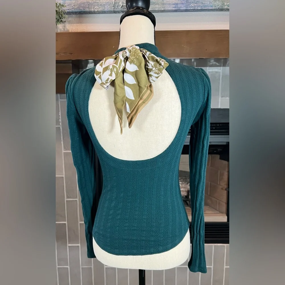 #855 Free People party in the back Keyhole back Scarf Tie Long Sleeve Blouse XS - Picture 6 of 9